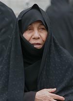 Iranian pilgrim woma