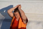 Praying monk, Kathma